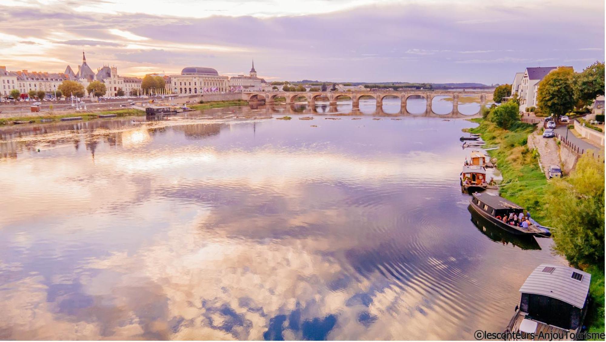 Bateau Le Vent De Travers Saumur Extérieur photo